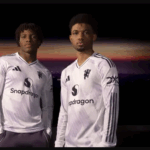 Kombinasi Putih dan Ungu, MU Luncurkan Jersey Tandang Anyar untuk Musim 2025 / 2026