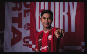 Persis Solo Resmi Perkenalkan Rekrutan Pertama di Bursa Transfer, Eks Bek Timnas Indonesia U-20 Resmi Bergabung!