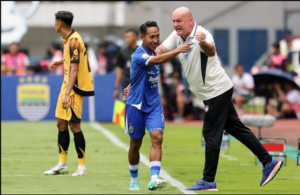 BRI Super League: Hadapi Bhayangkara FC, Beckham Putra: Mereka Bagus, tapi Kami Ada Celah untuk Menang!