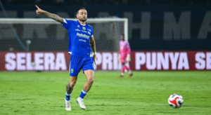 Marc Klok Bocorkan Amarah Bojan Hodak saat Persib Tertinggal dari Bhayangkara FC, Kata-katanya Bikin Pemain Bangkit