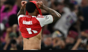 Suporter Arsenal Kompak Beri Dukungan, Penjualan Jersey Gabriel Melonjak 350 Persen setelah Final Liga Champions