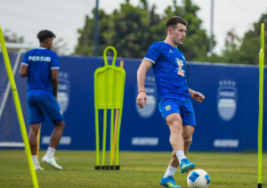 Piala Presiden 2026: Debut Mariano Peralta Ditunda, Persib Tak Mau Ambil Jalan Pintas